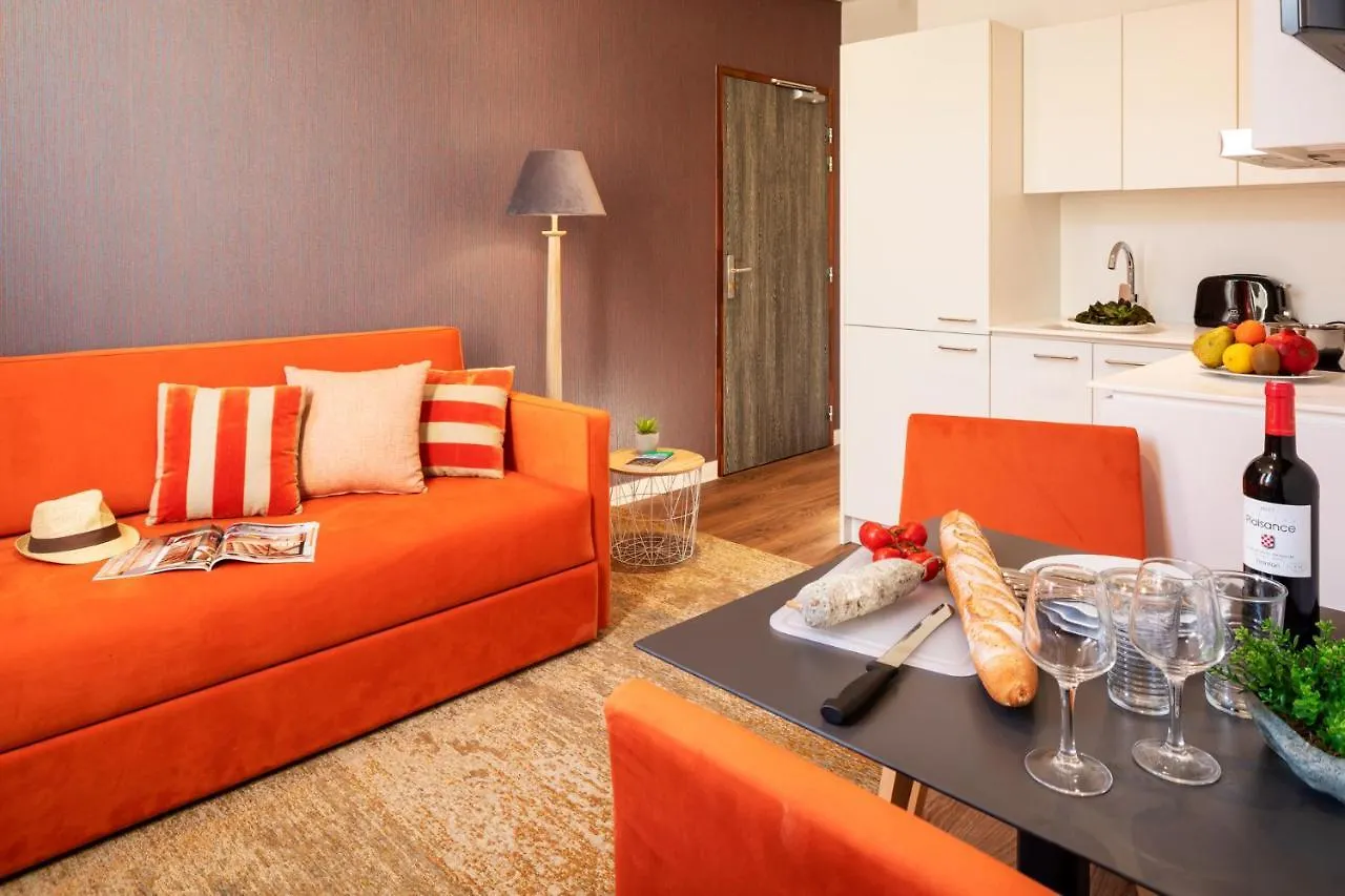 Residence Le Commerce Saint Gaudens